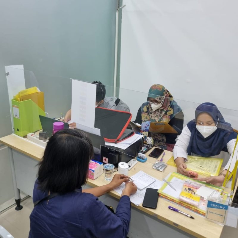 Explain How To Use The Drug To Participants